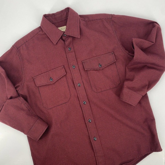 L.L. Bean Other - LL Bean Button Down Flannel Shirt Long Sleeve Red Houndstooth Mens Size Medium